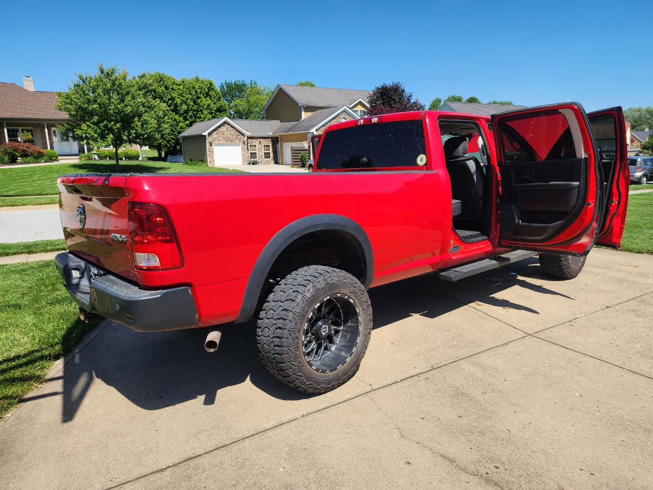 RAM 2500 4WD Crew Cab 169" Tradesman 2014