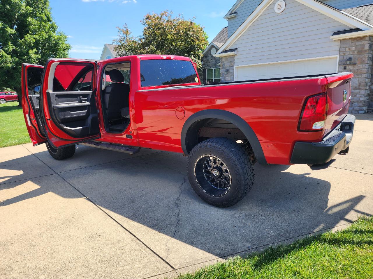 RAM 2500 4WD Crew Cab 169" Tradesman 2014