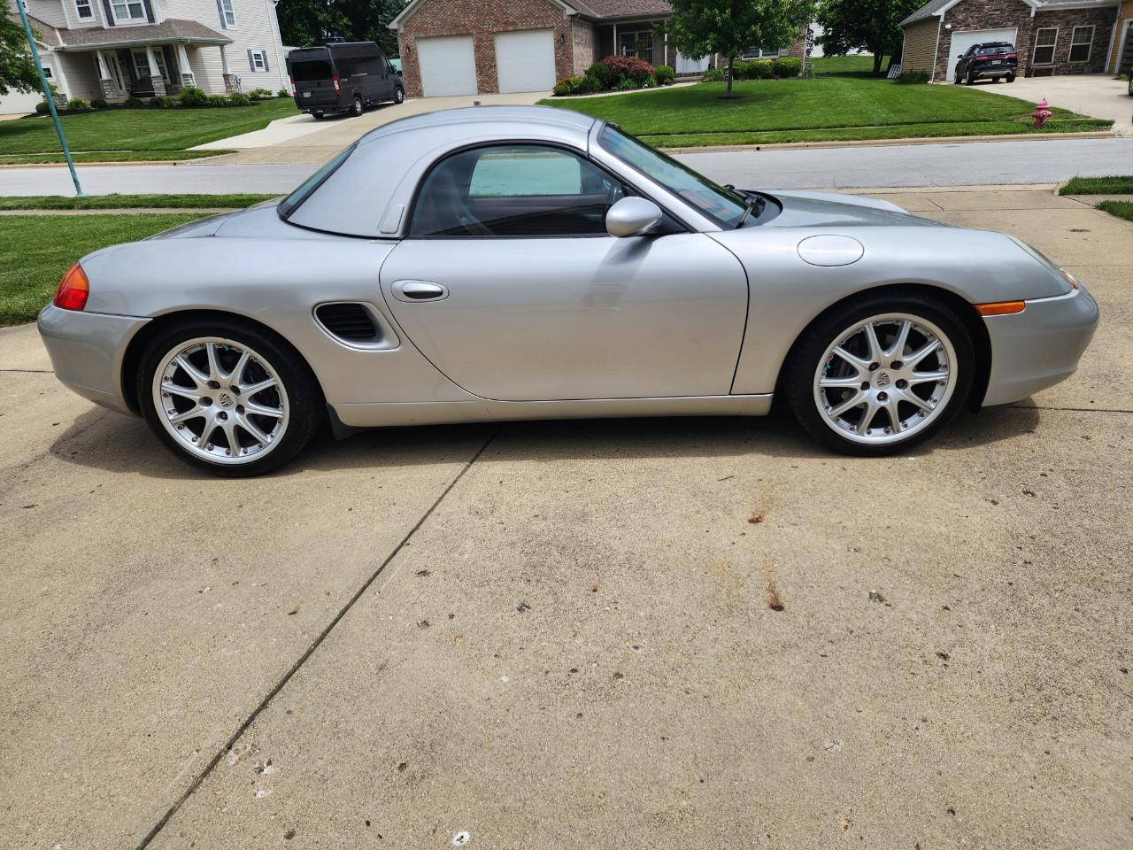 Porsche Boxster 2dr Roadster Manual 1997
