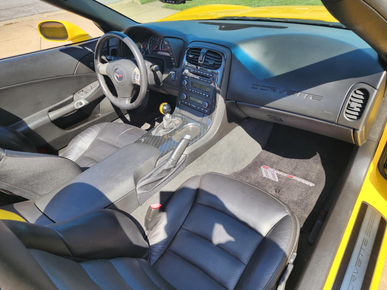 Chevrolet Corvette 2dr Conv Z16 Grand Sport w/1LT 2011
