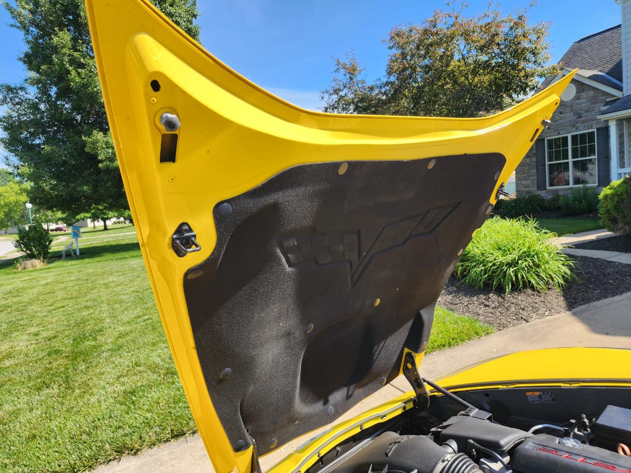 Chevrolet Corvette 2dr Conv Z16 Grand Sport w/1LT 2011