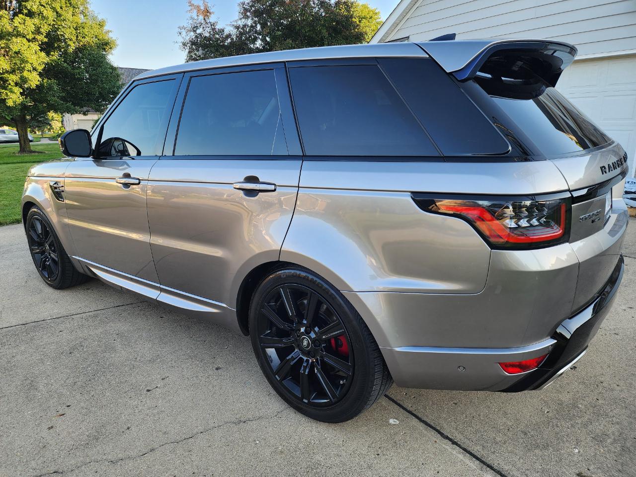 Land Rover Range Rover Sport Turbo i6 MHEV HST 2021