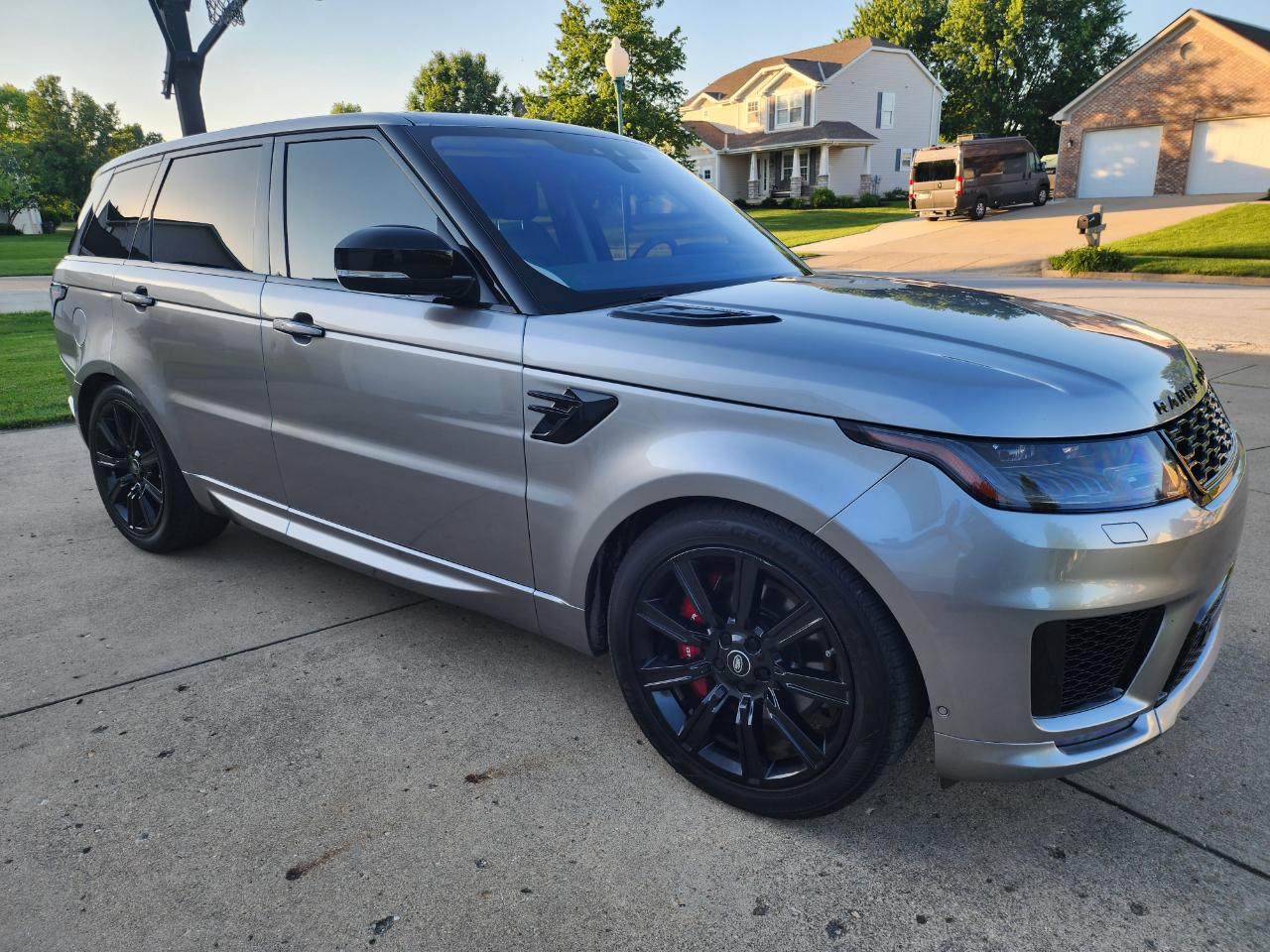 Land Rover Range Rover Sport Turbo i6 MHEV HST 2021