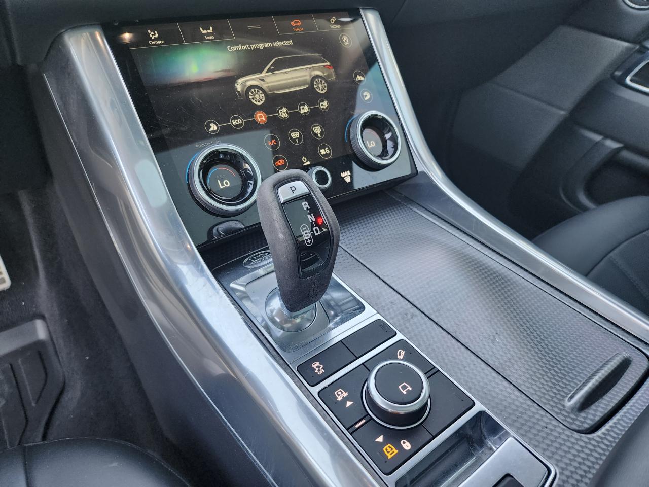 Land Rover Range Rover Sport Turbo i6 MHEV HST 2021