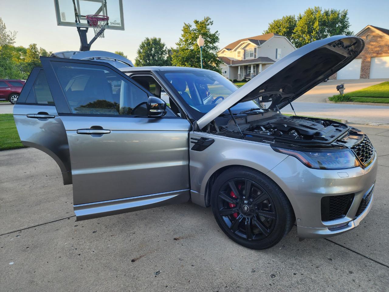 Land Rover Range Rover Sport Turbo i6 MHEV HST 2021