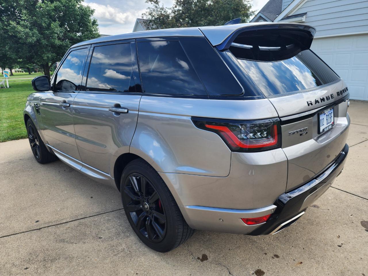 Land Rover Range Rover Sport Turbo i6 MHEV HST 2021