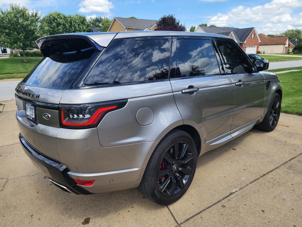 Land Rover Range Rover Sport Turbo i6 MHEV HST 2021