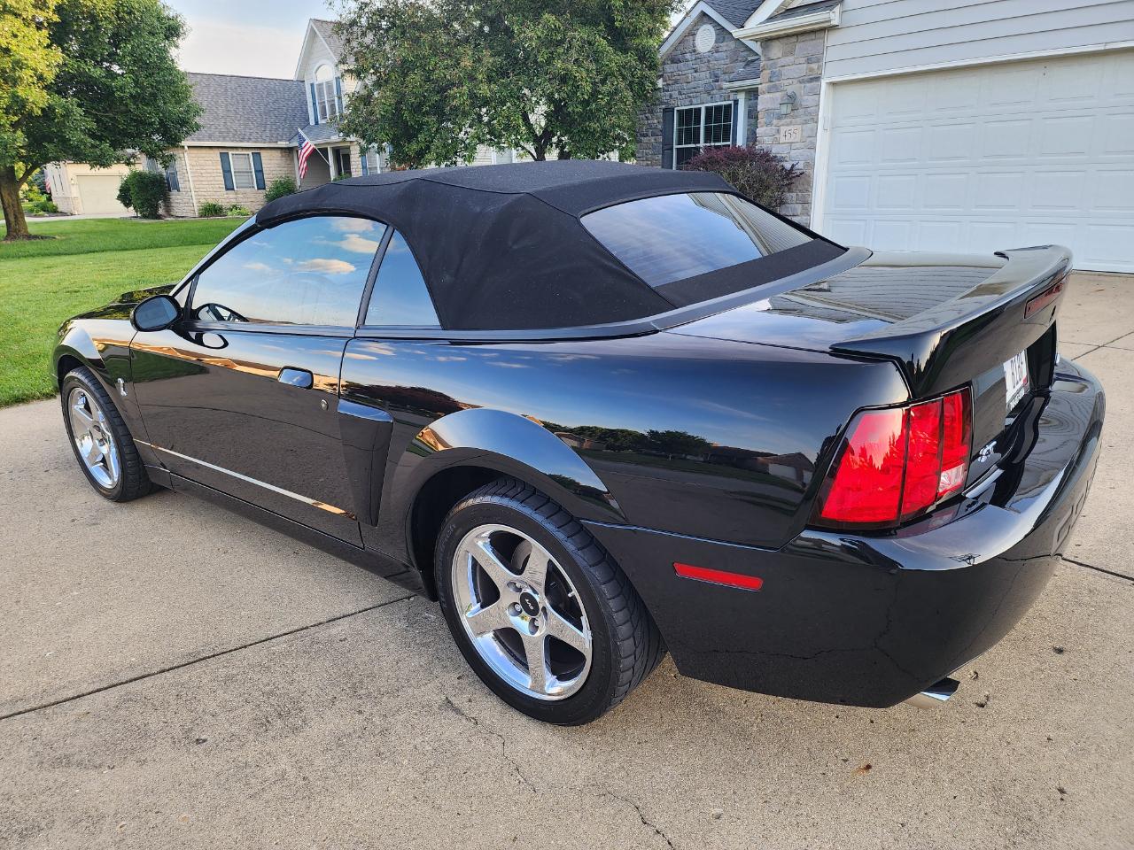 Ford Mustang 2dr Conv SVT Cobra 2003