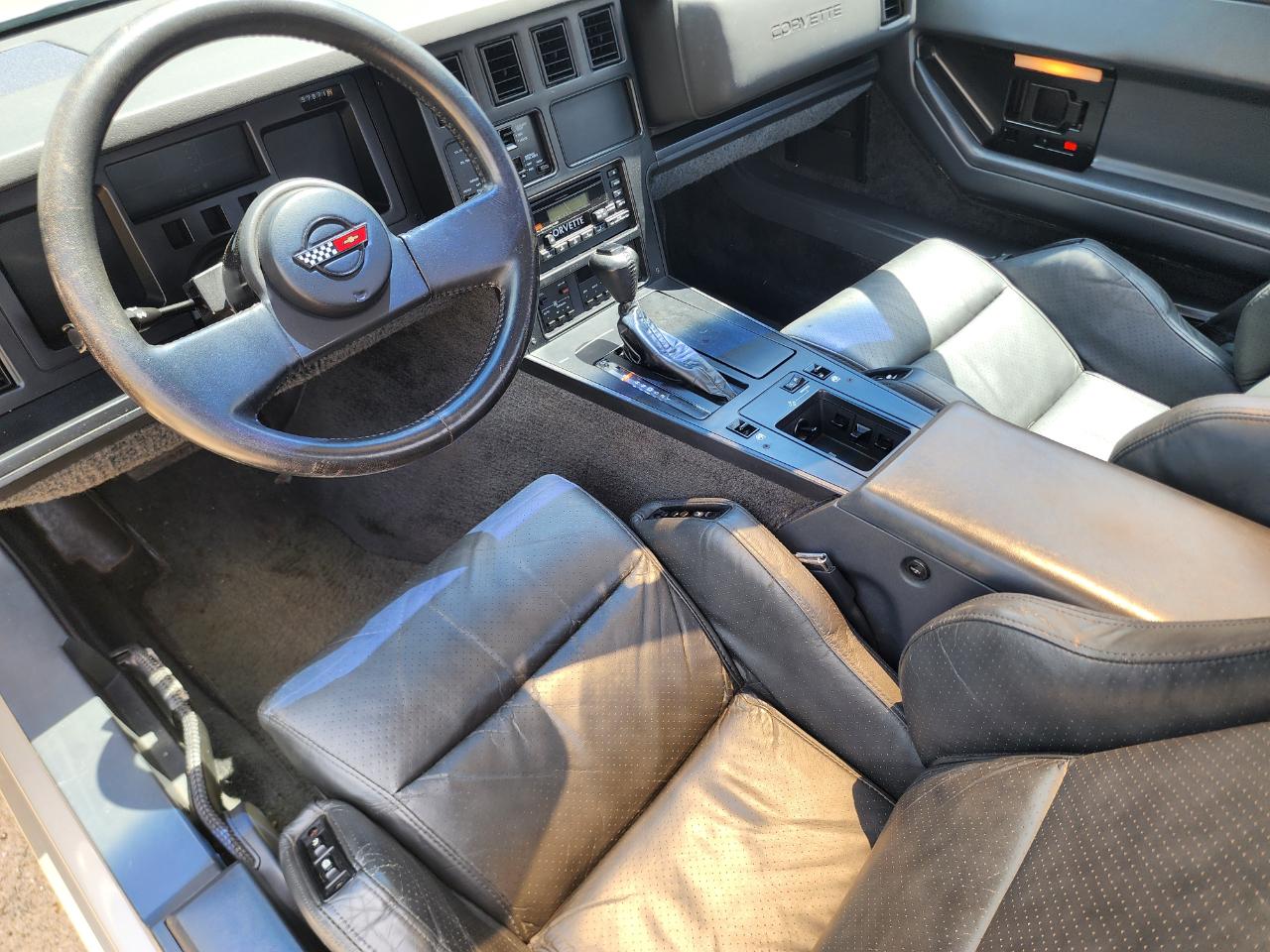 Chevrolet Corvette 2dr Hatchback 1987
