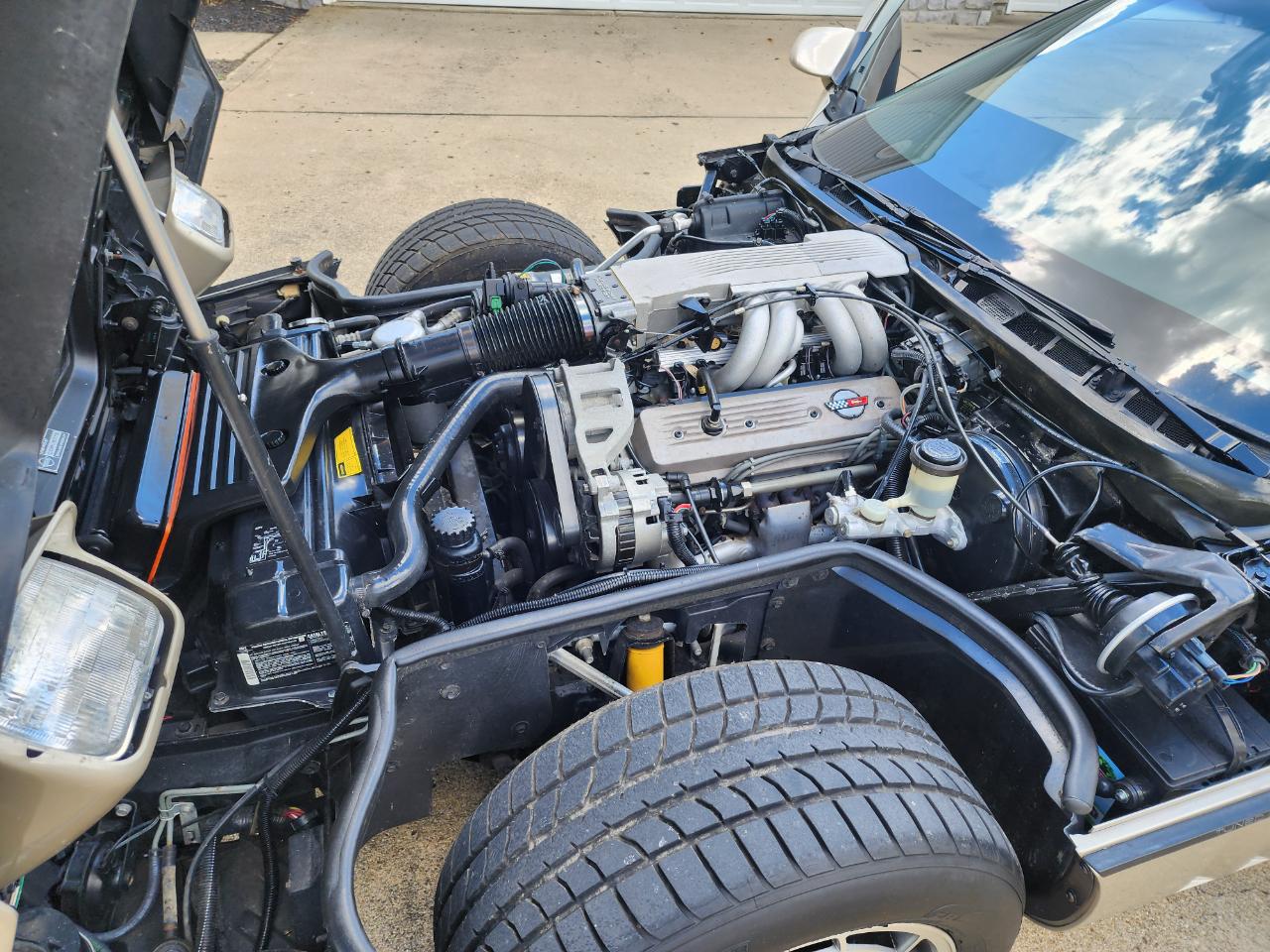Chevrolet Corvette 2dr Hatchback 1987