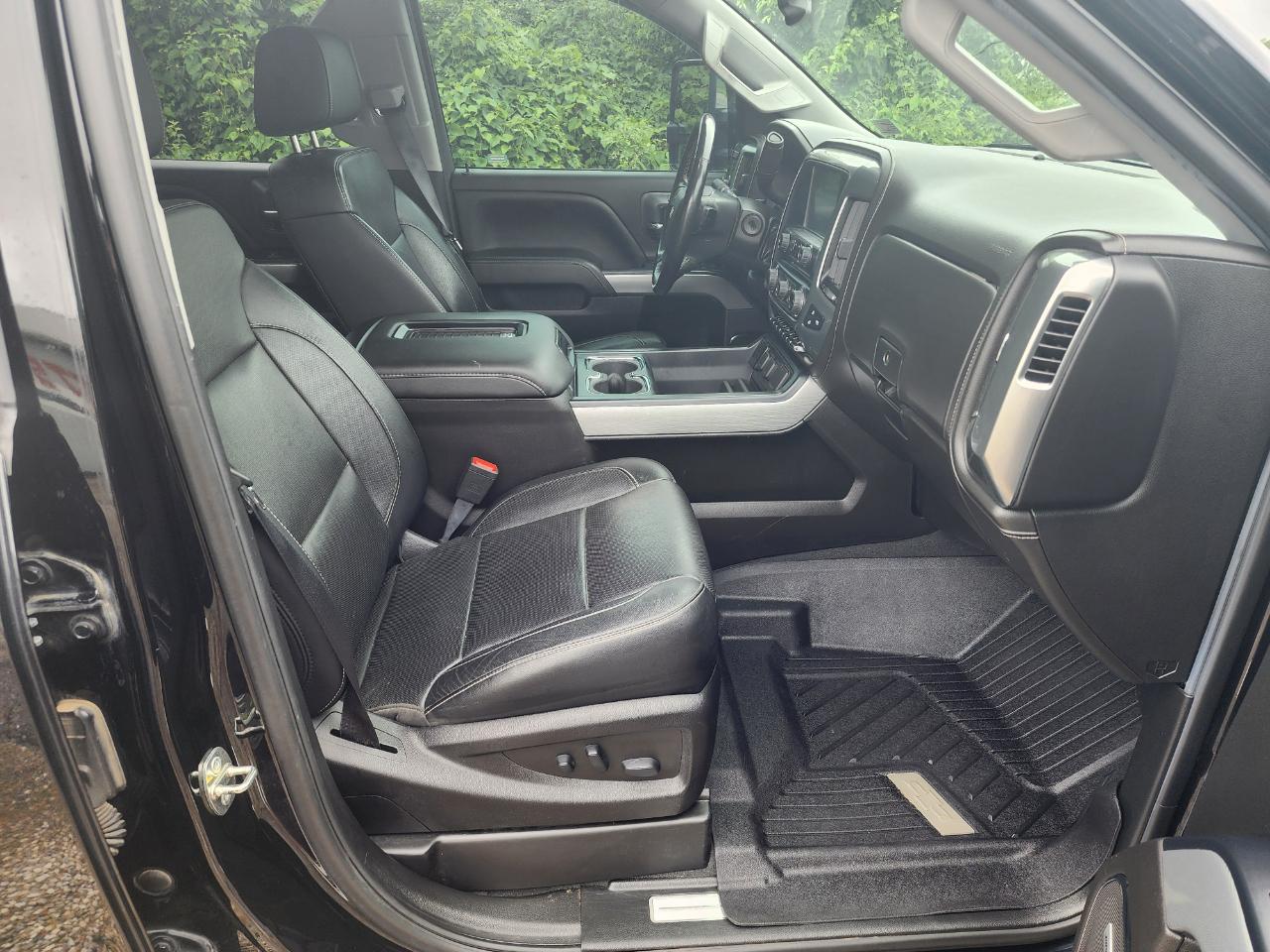 Chevrolet Silverado 2500HD 4WD Crew Cab 153.7" LTZ 2019