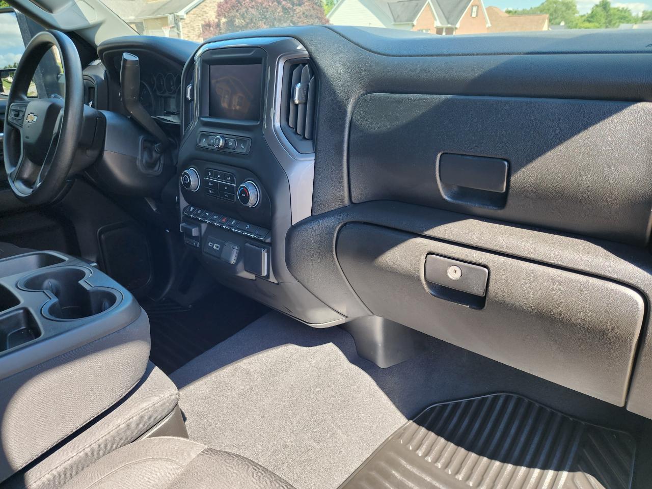 Chevrolet Silverado 2500HD 4WD Crew Cab 159" Custom 2024