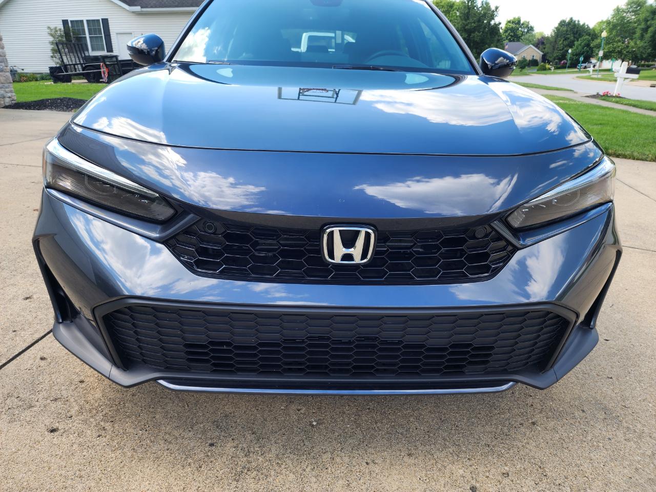 Honda Civic Hatchback Hybrid Sport Touring CVT 2025