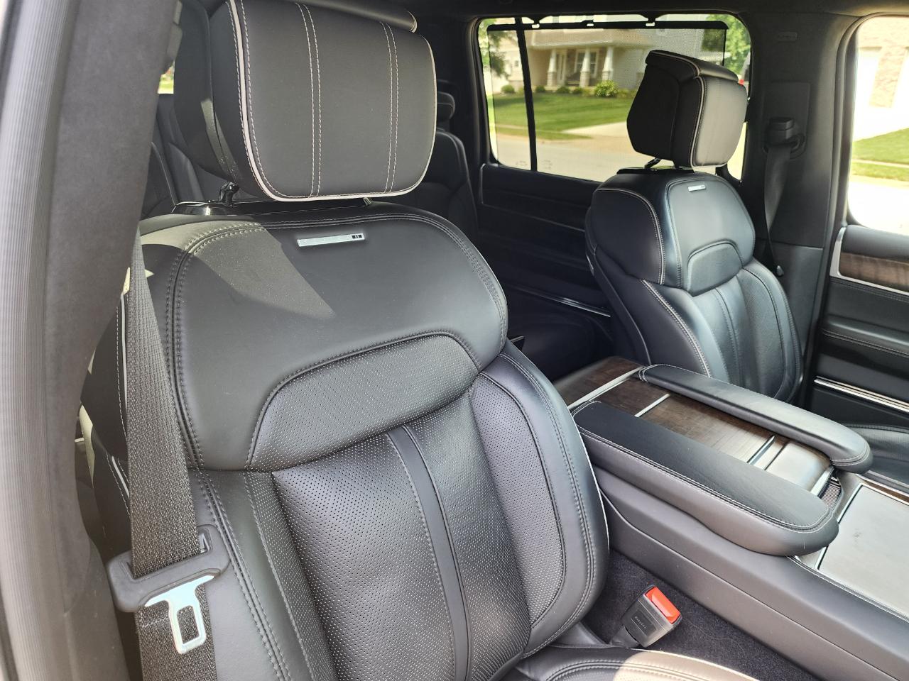 2022 Jeep Grand Wagoneer Series II - Photo 9
