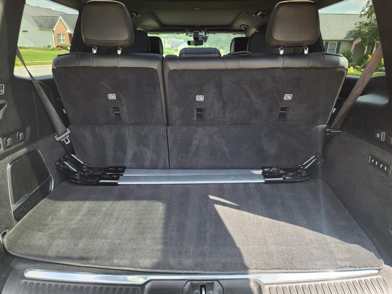 2022 Jeep Grand Wagoneer Series II - Photo 14