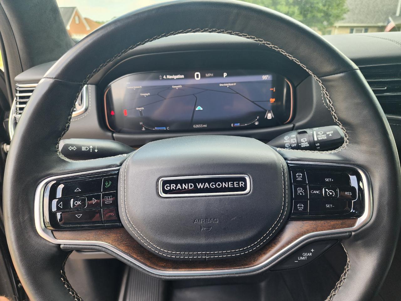 2022 Jeep Grand Wagoneer Series II - Photo 23