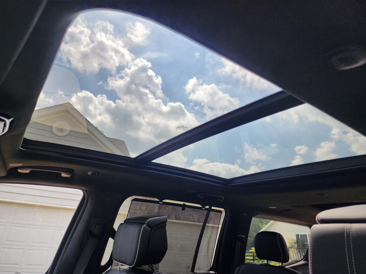 2022 Jeep Grand Wagoneer Series II - Photo 29