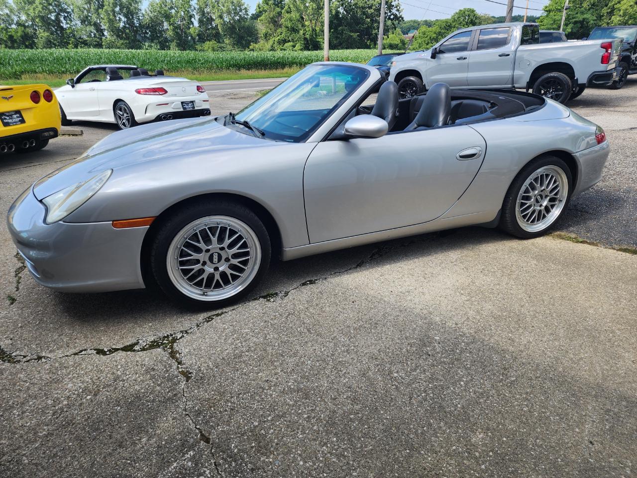 Porsche 911 Carrera 2dr Carrera Cabriolet Tiptronic 2003