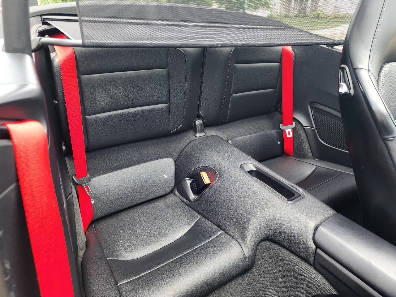 Porsche 911 2dr Cabriolet Carrera 2015