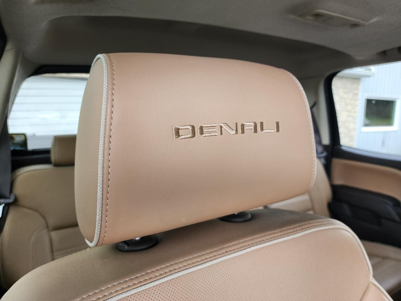 GMC Sierra 2500HD 4WD Crew Cab 153.7" Denali 2018