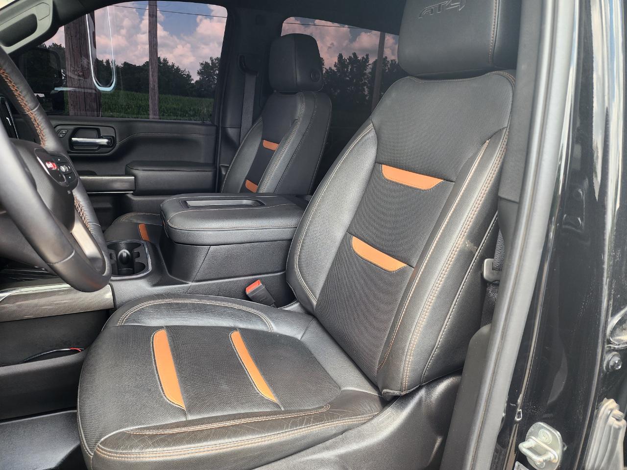 GMC Sierra 3500HD 4WD Crew Cab 159" AT4 2022
