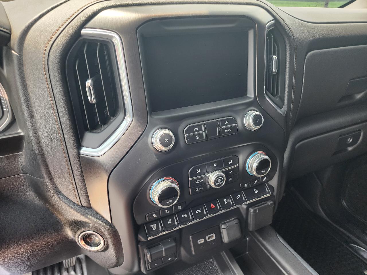 GMC Sierra 3500HD 4WD Crew Cab 159" AT4 2022