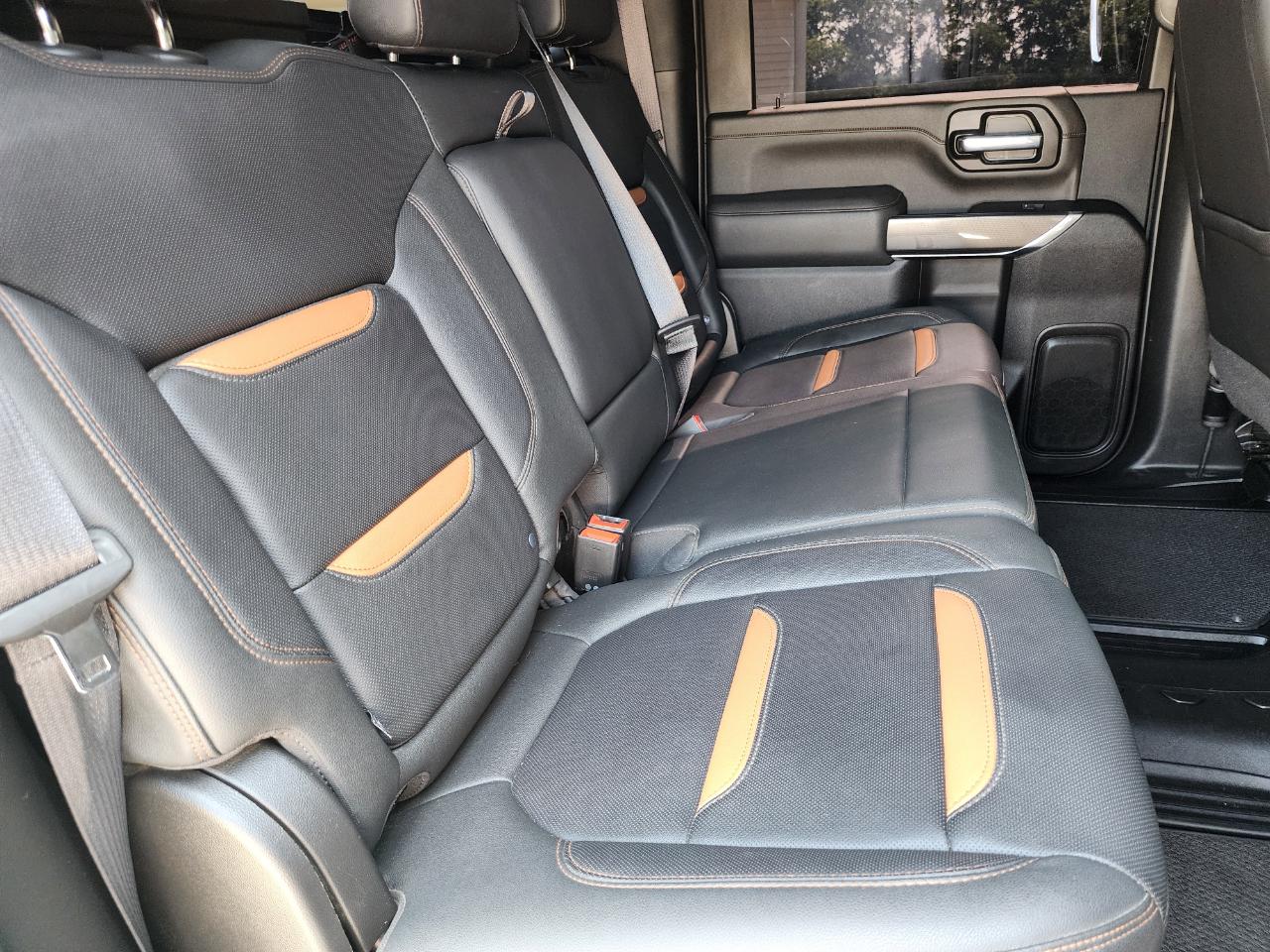 GMC Sierra 3500HD 4WD Crew Cab 159" AT4 2022