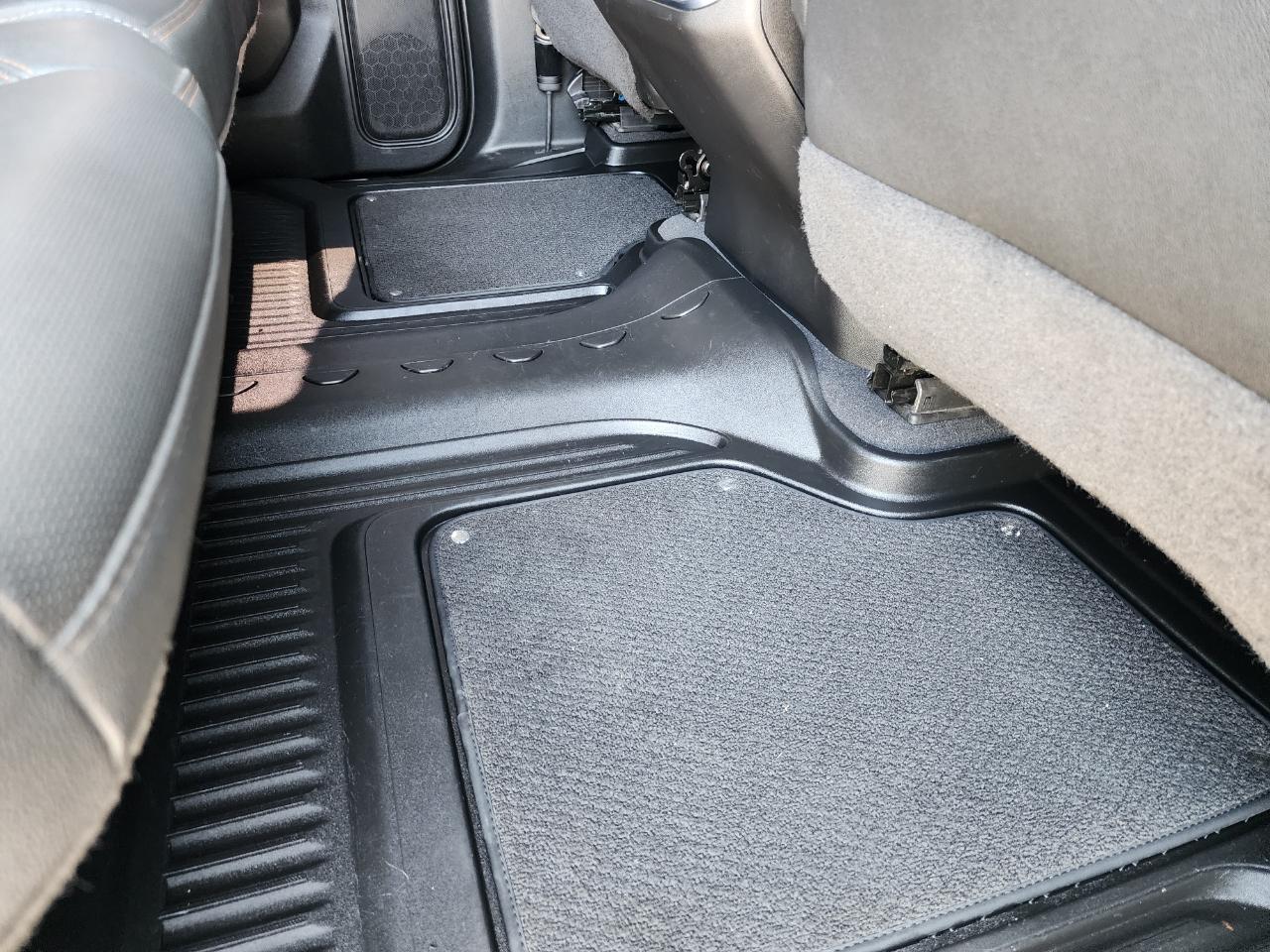 GMC Sierra 3500HD 4WD Crew Cab 159" AT4 2022