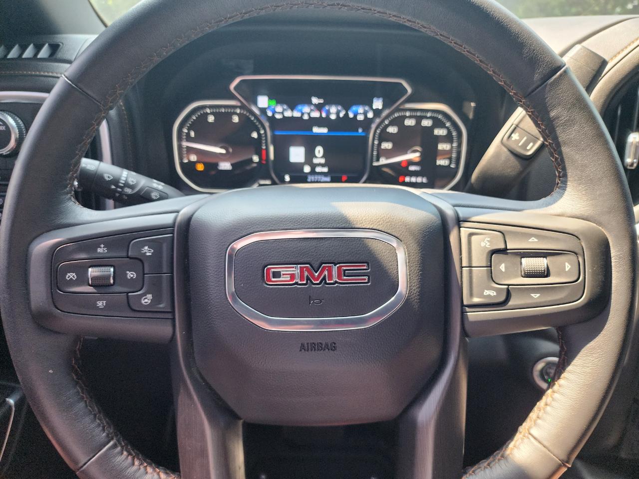 GMC Sierra 3500HD 4WD Crew Cab 159" AT4 2022