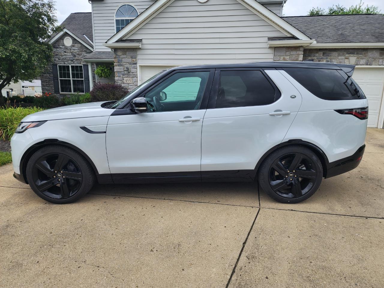 Land Rover Discovery P360 HSE R-Dynamic 2023