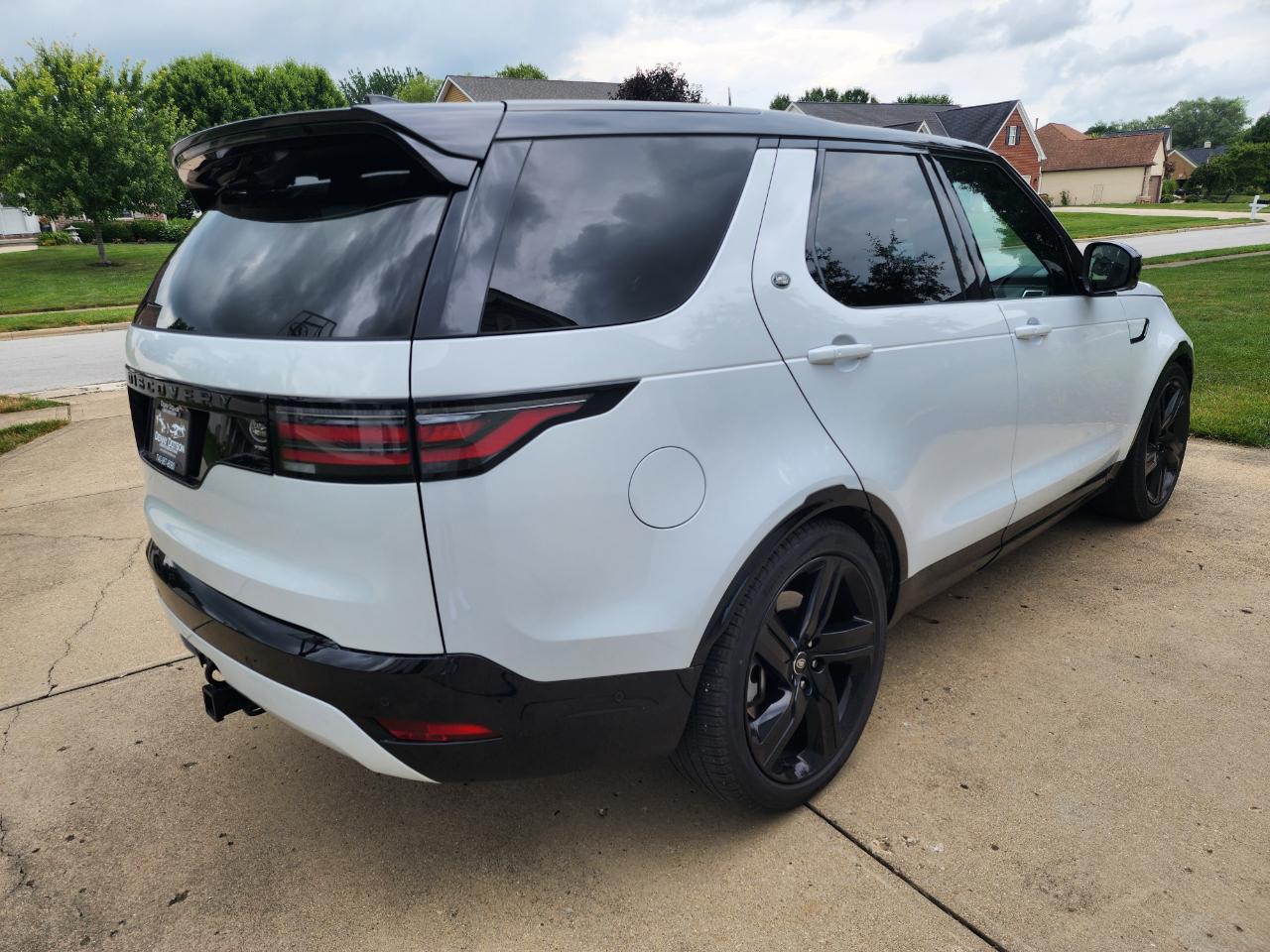 Land Rover Discovery P360 HSE R-Dynamic 2023