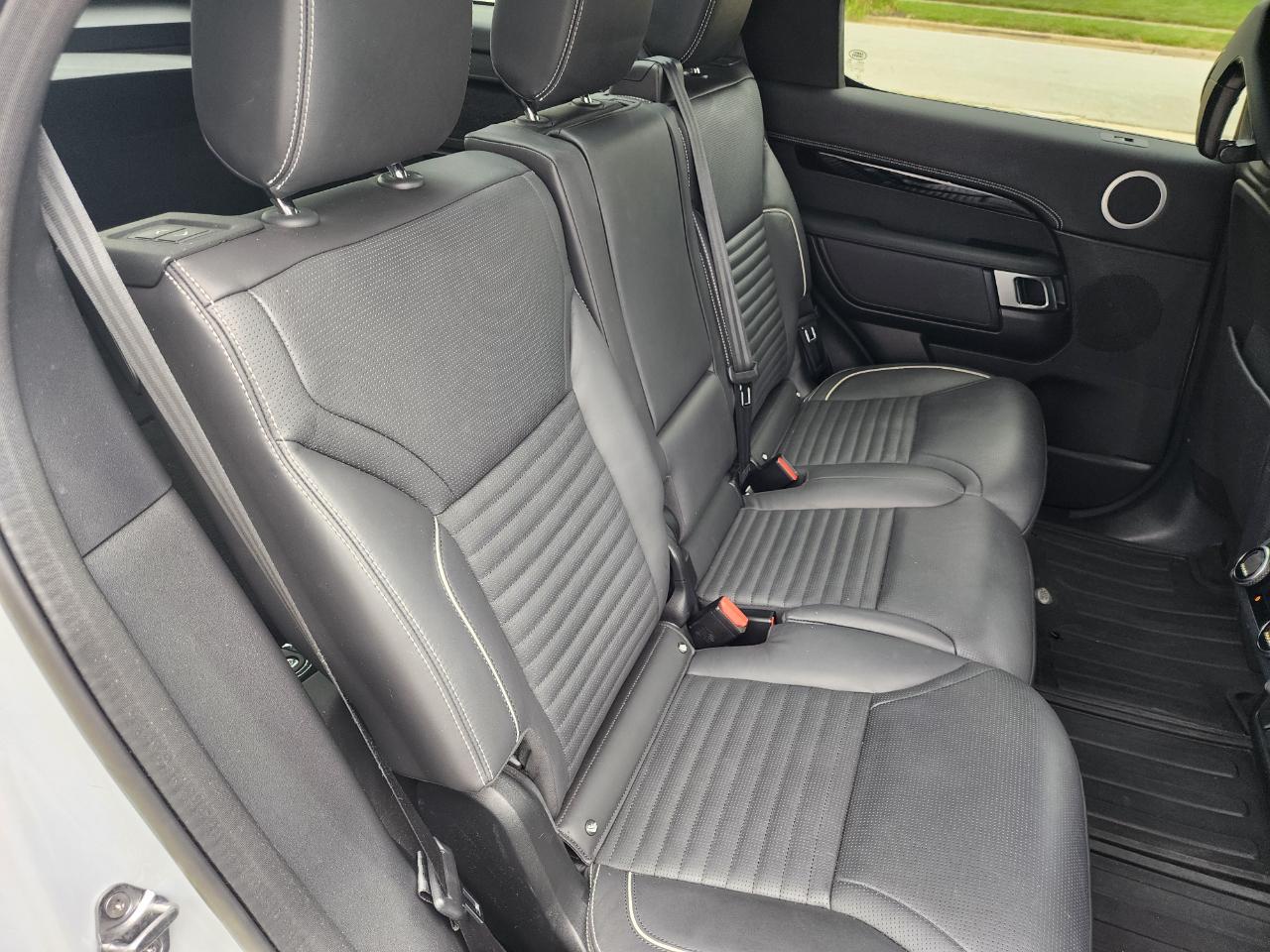 Land Rover Discovery P360 HSE R-Dynamic 2023