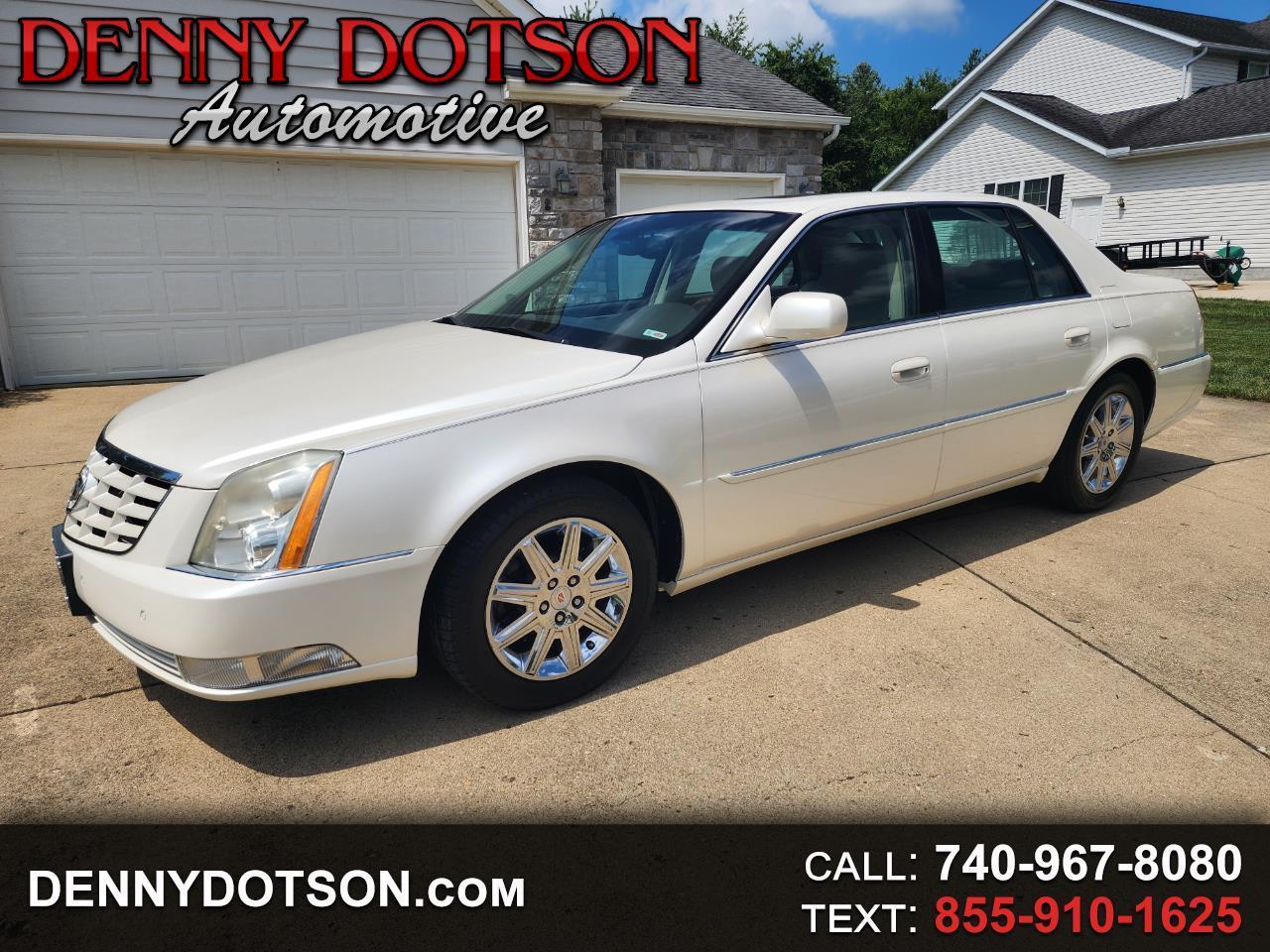Cadillac DTS 4dr Sdn w/1SD 2010