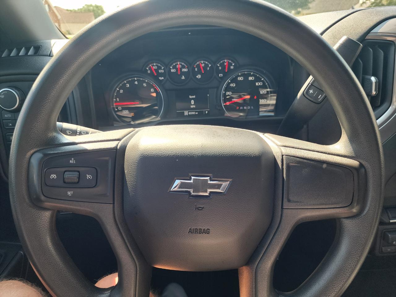Chevrolet Silverado 1500 4WD Crew Cab 147" Custom Trail Boss 2019