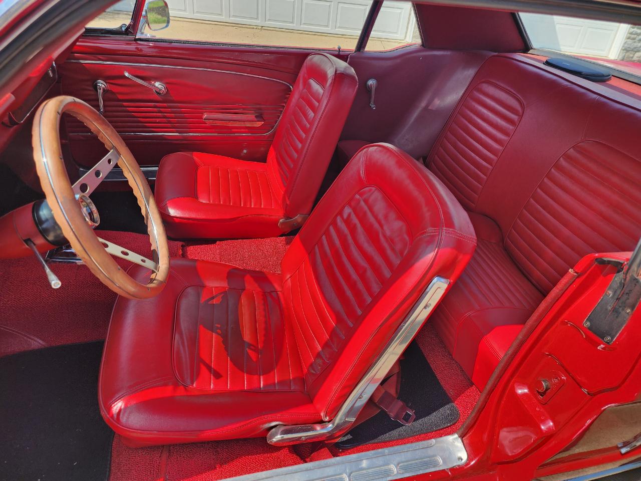 Ford Mustang 2dr Coupe 1966