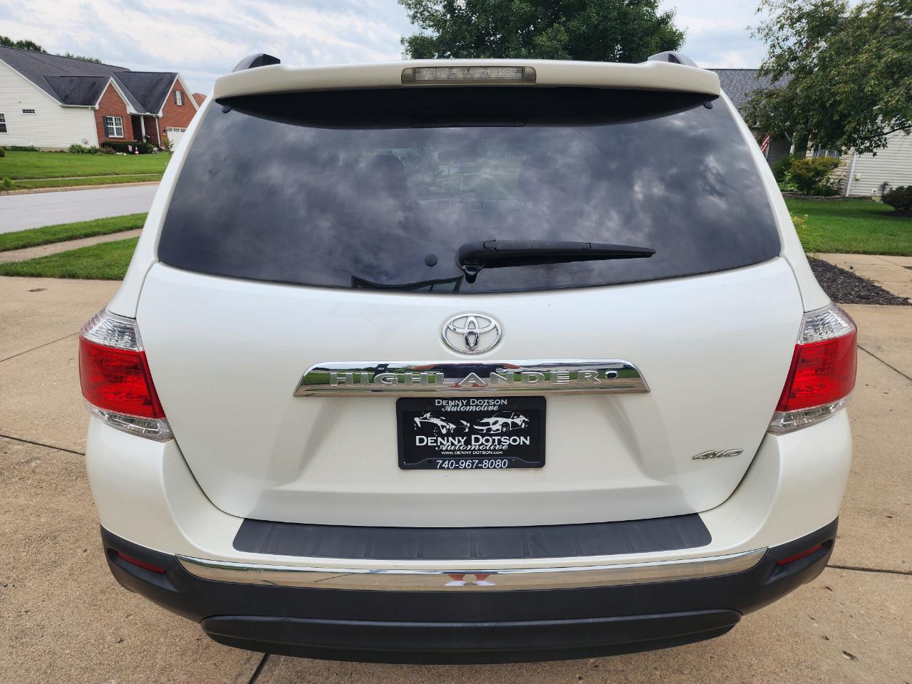 Toyota Highlander 4WD 4dr V6 Limited (Natl) 2012