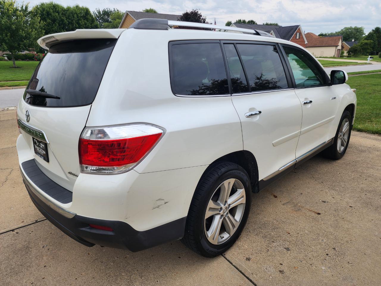 Toyota Highlander 4WD 4dr V6 Limited (Natl) 2012