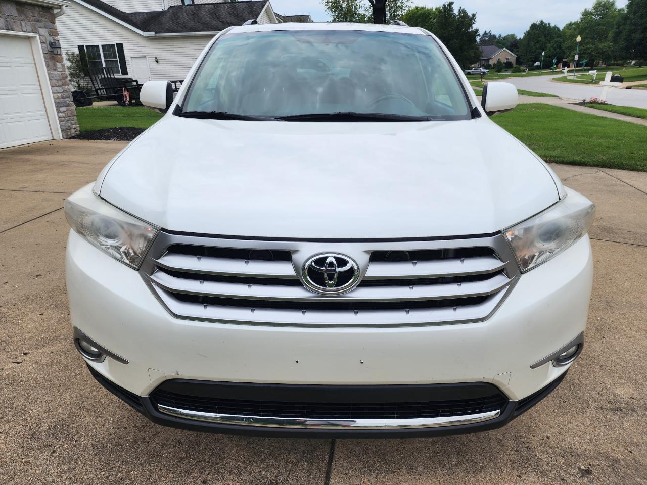 Toyota Highlander 4WD 4dr V6 Limited (Natl) 2012