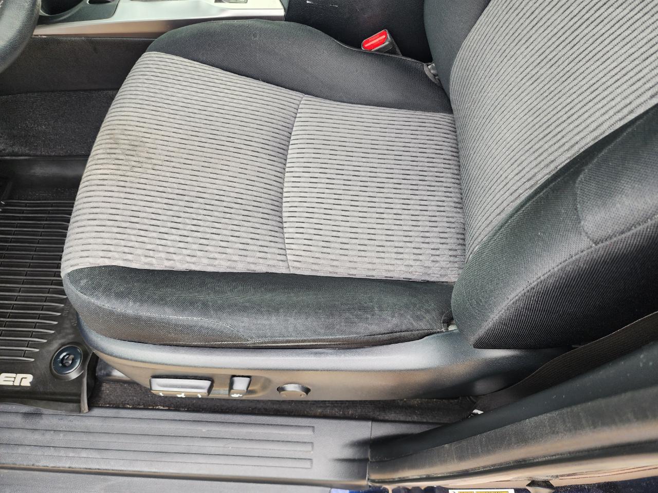 Toyota 4Runner SR5 4WD (Natl) 2020