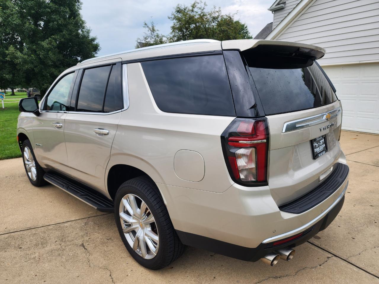 Chevrolet Tahoe 4WD 4dr High Country 2023
