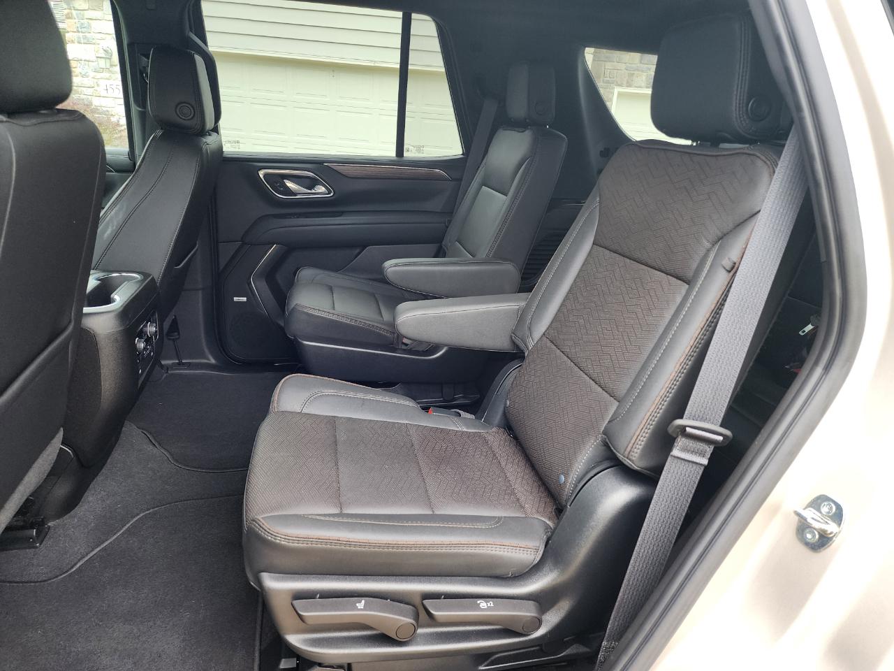 Chevrolet Tahoe 4WD 4dr High Country 2023