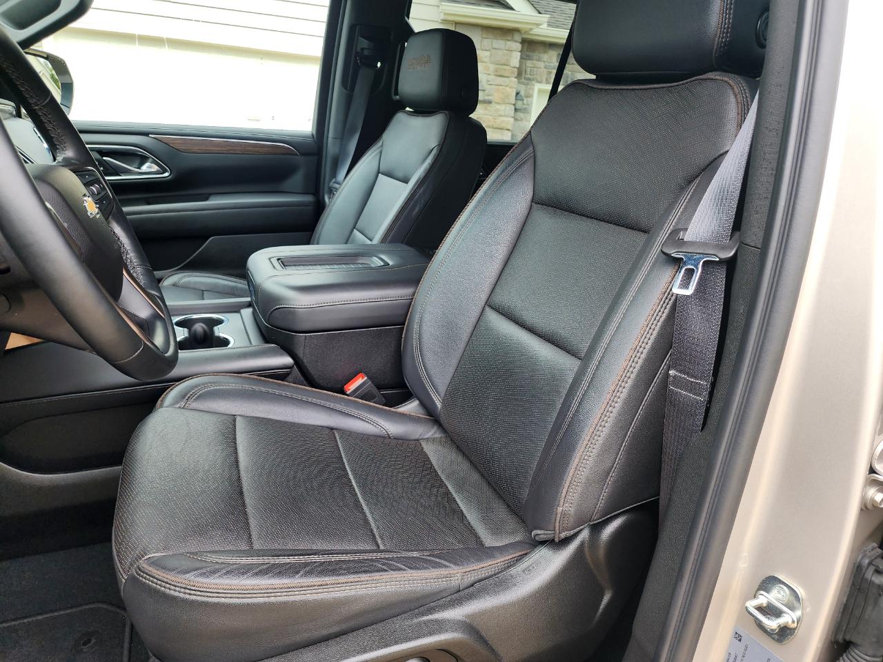 Chevrolet Tahoe 4WD 4dr High Country 2023