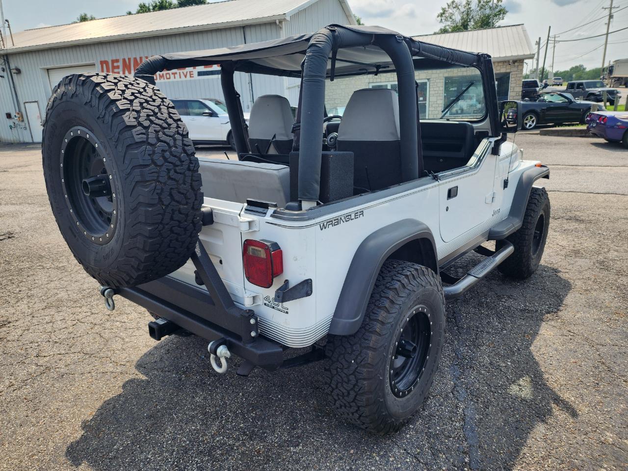 Jeep Wrangler 2dr SE 1994