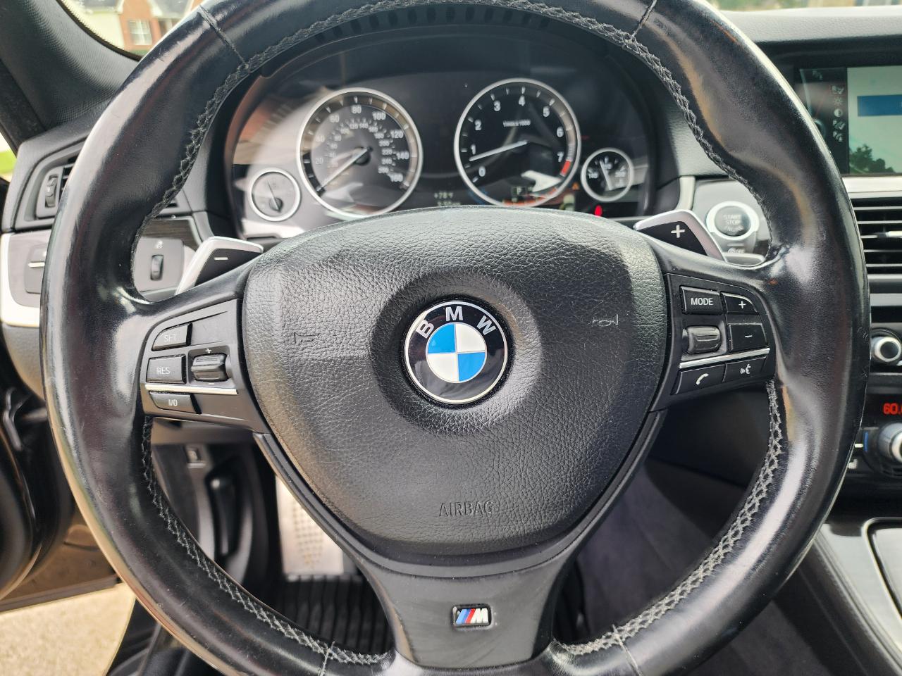 BMW 5 Series 4dr Sdn 535i xDrive AWD 2012