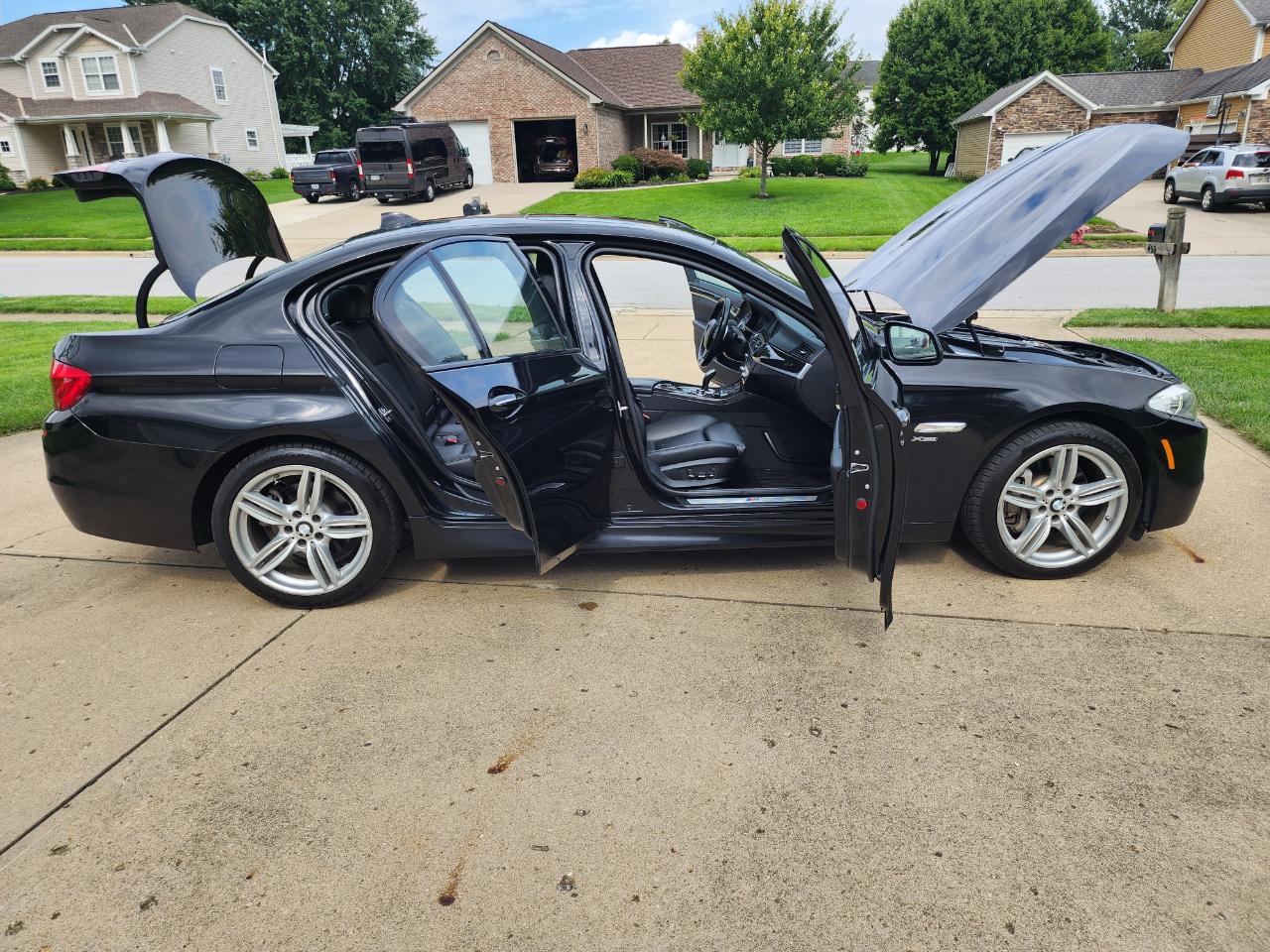 BMW 5 Series 4dr Sdn 535i xDrive AWD 2012