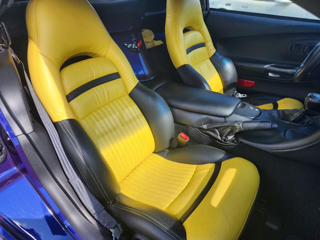 Chevrolet Corvette 2dr Convertible 1998