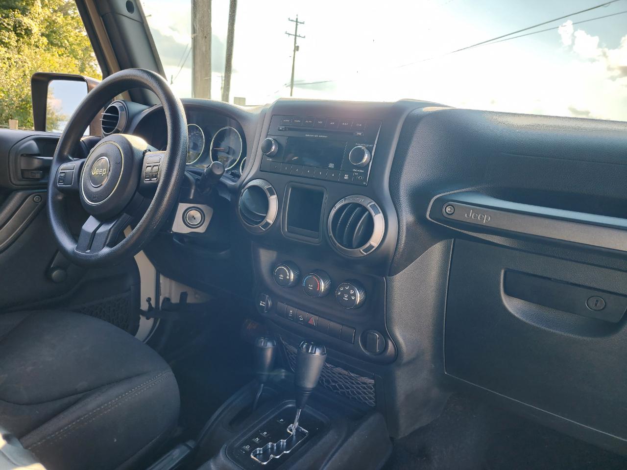 Jeep Wrangler 4WD 2dr Sport 2017