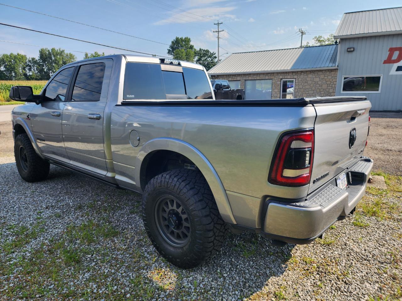 RAM 2500 Laramie 4x4 Crew Cab 6'4" Box 2019