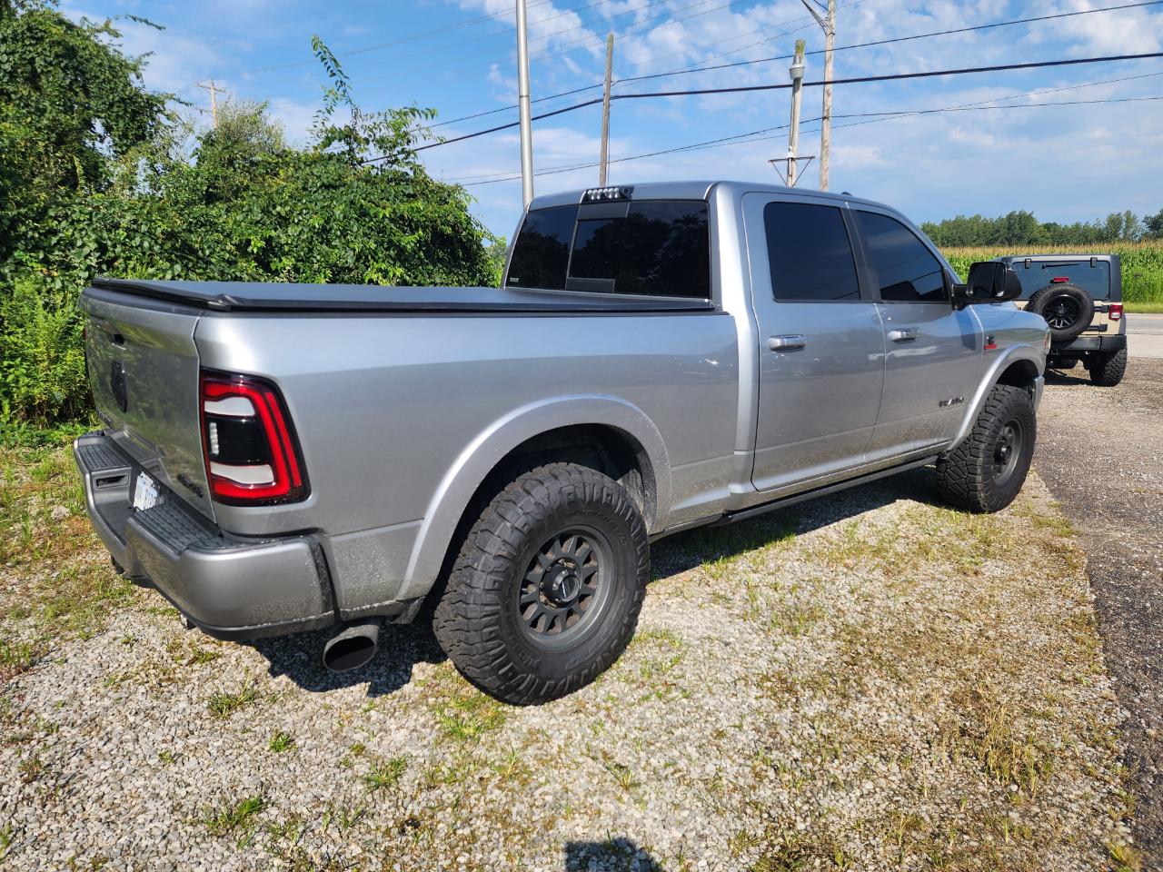 RAM 2500 Laramie 4x4 Crew Cab 6'4" Box 2019