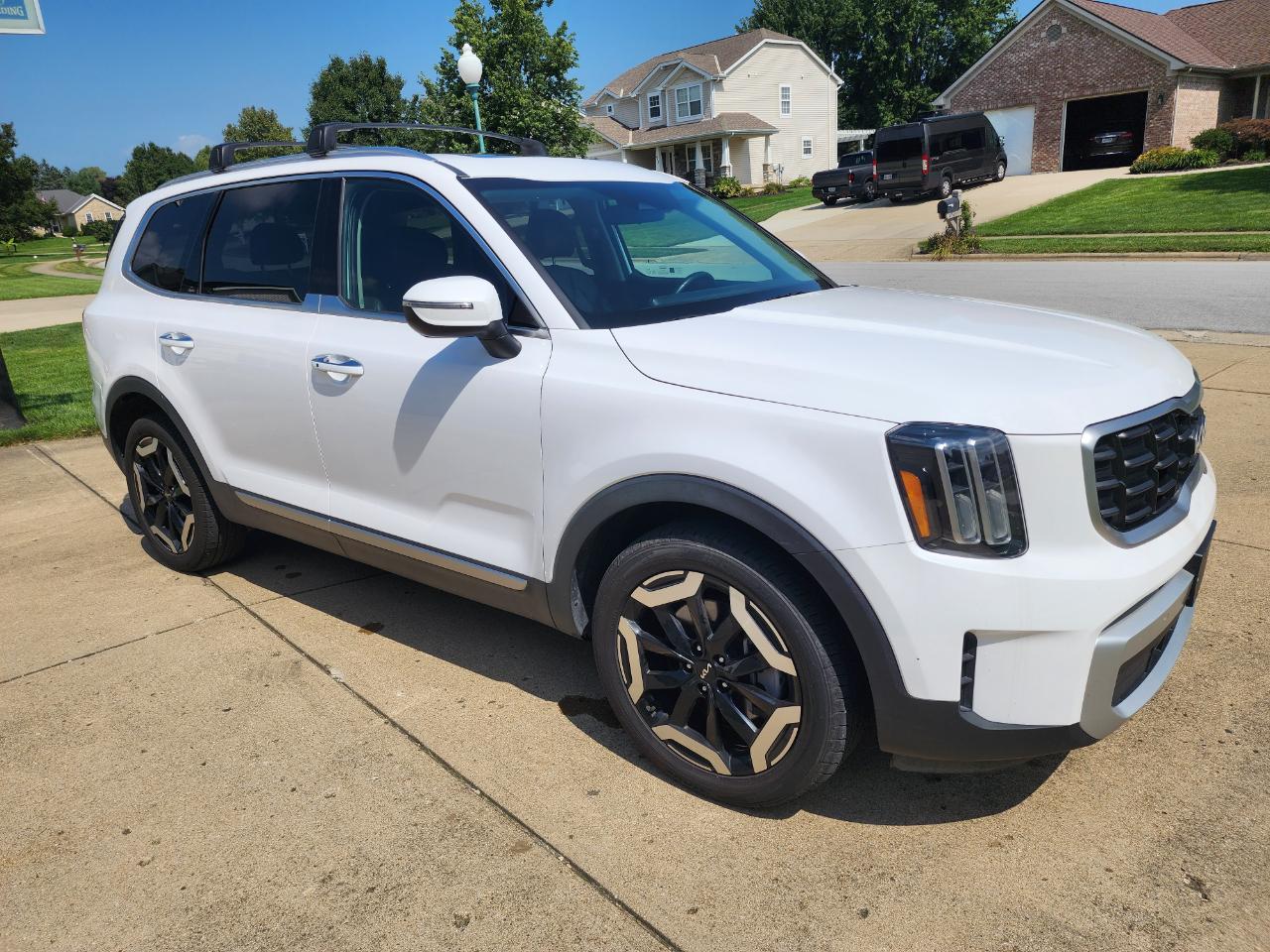 Kia Telluride S AWD 2025